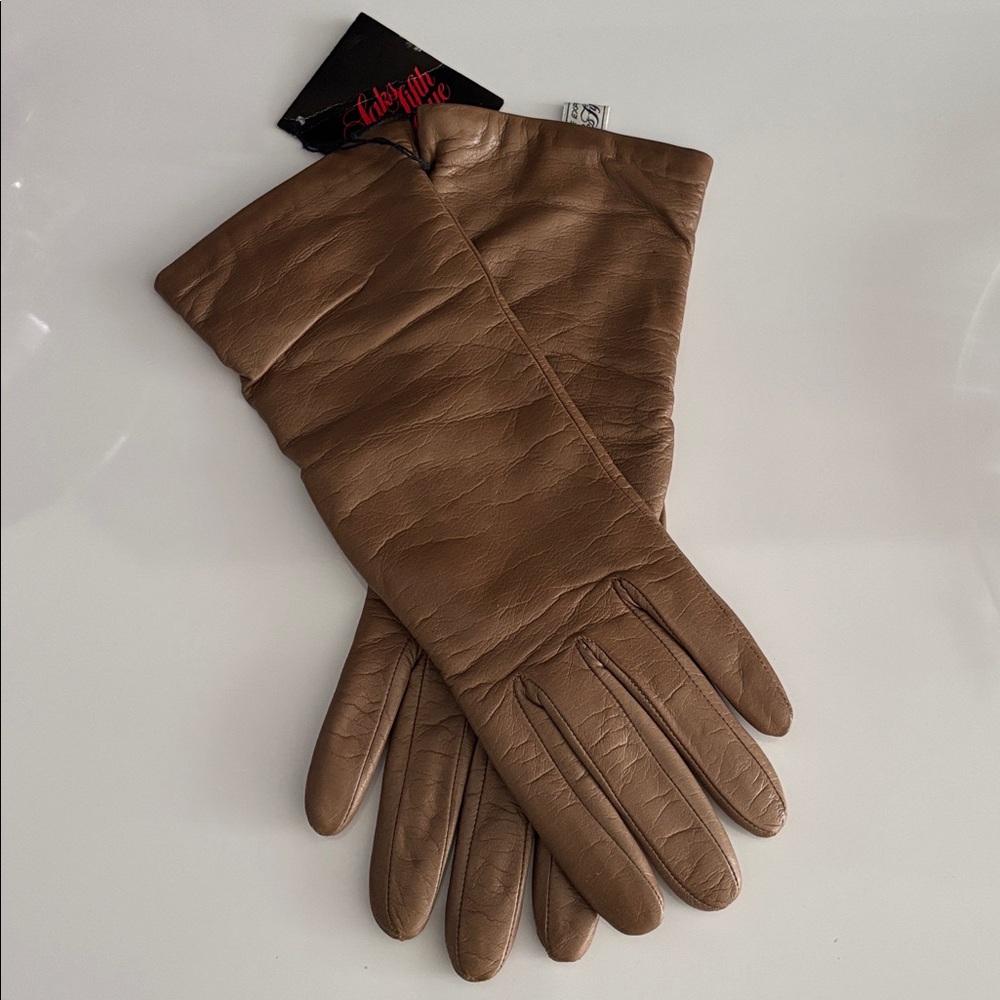 Saks Fifth Avenue Tan Vintage Leather Gloves